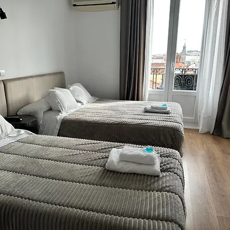 Hostal Besaya-3